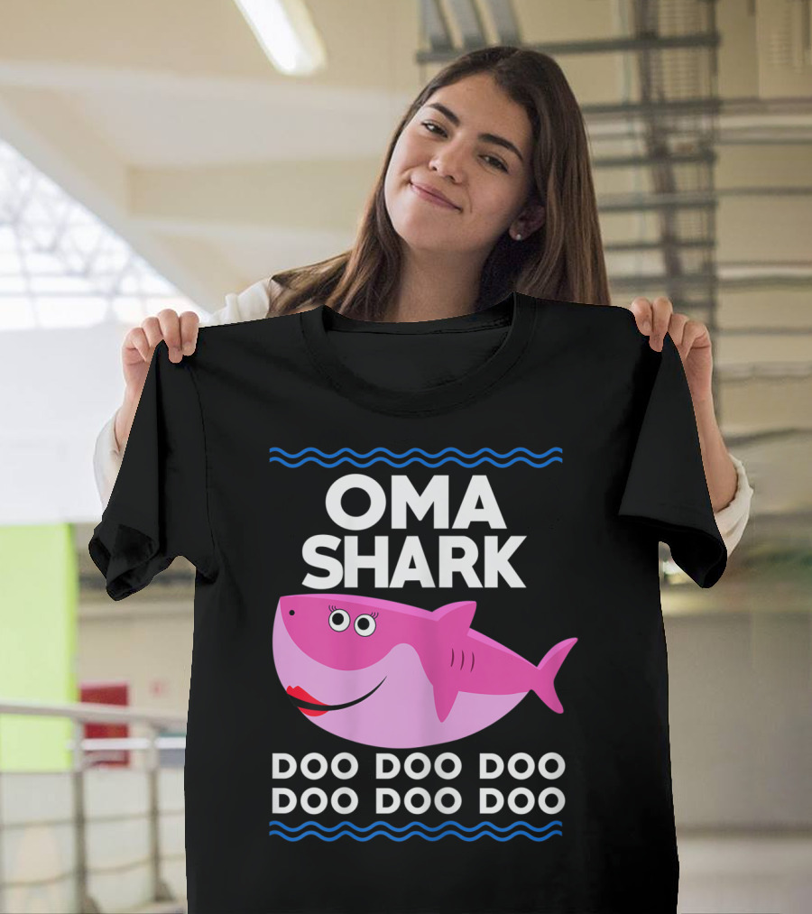 Oma Shark Doo Doo Doo Doo Doo Doo Funny Kids Video Baby T-Shirt