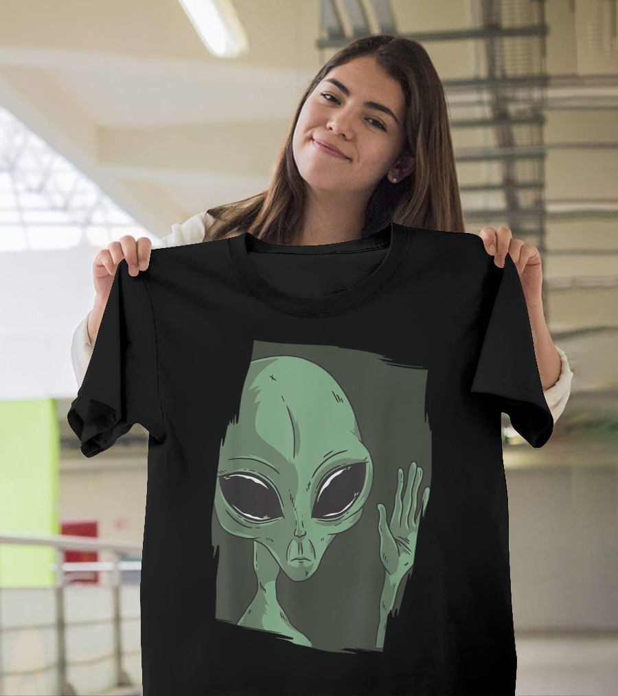 ALIEN GREETING WAVE T-Shirt