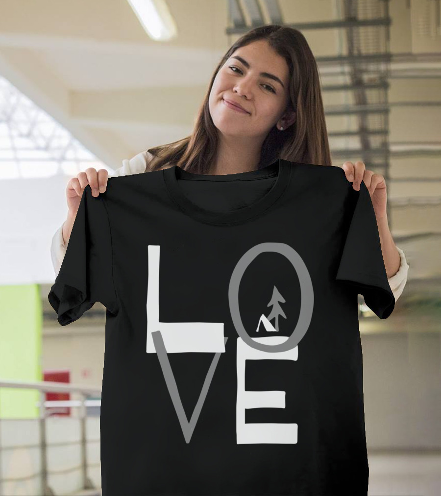 LOVE CAMPING ADVENTURE NATURE TREE TENT T-Shirt