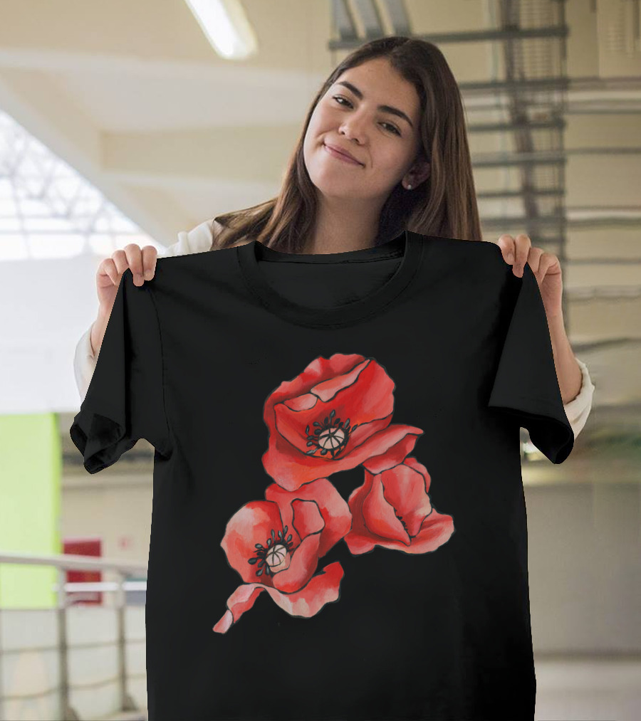 THREE RED POPPIES FLOWERS PETALS GARDENING FLORAL BLOOMS T-Shirt