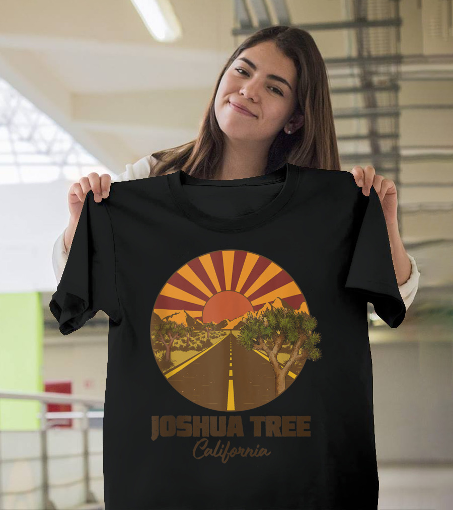 Joshua Tree California Sunset National Park Vintage Desert Scene T-Shirt