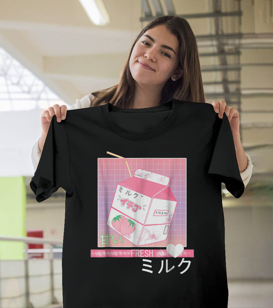 Fresh Japanese Otaku Aesthetic Milk Carton Strawberry 90s T-Shirt