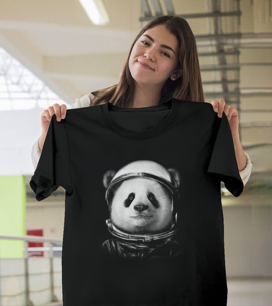Astronaut Panda 6525 Space Helmet Adventure T-Shirt
