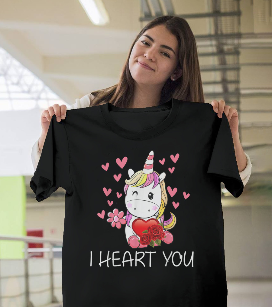 Girls Cute Unicorn I Heart You Valentines Day Hearts Roses T-Shirt