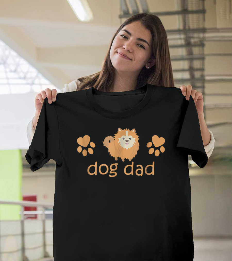 Dog Dad Pomeranian Cute Funny Pom Lovers Paw Prints T-Shirt