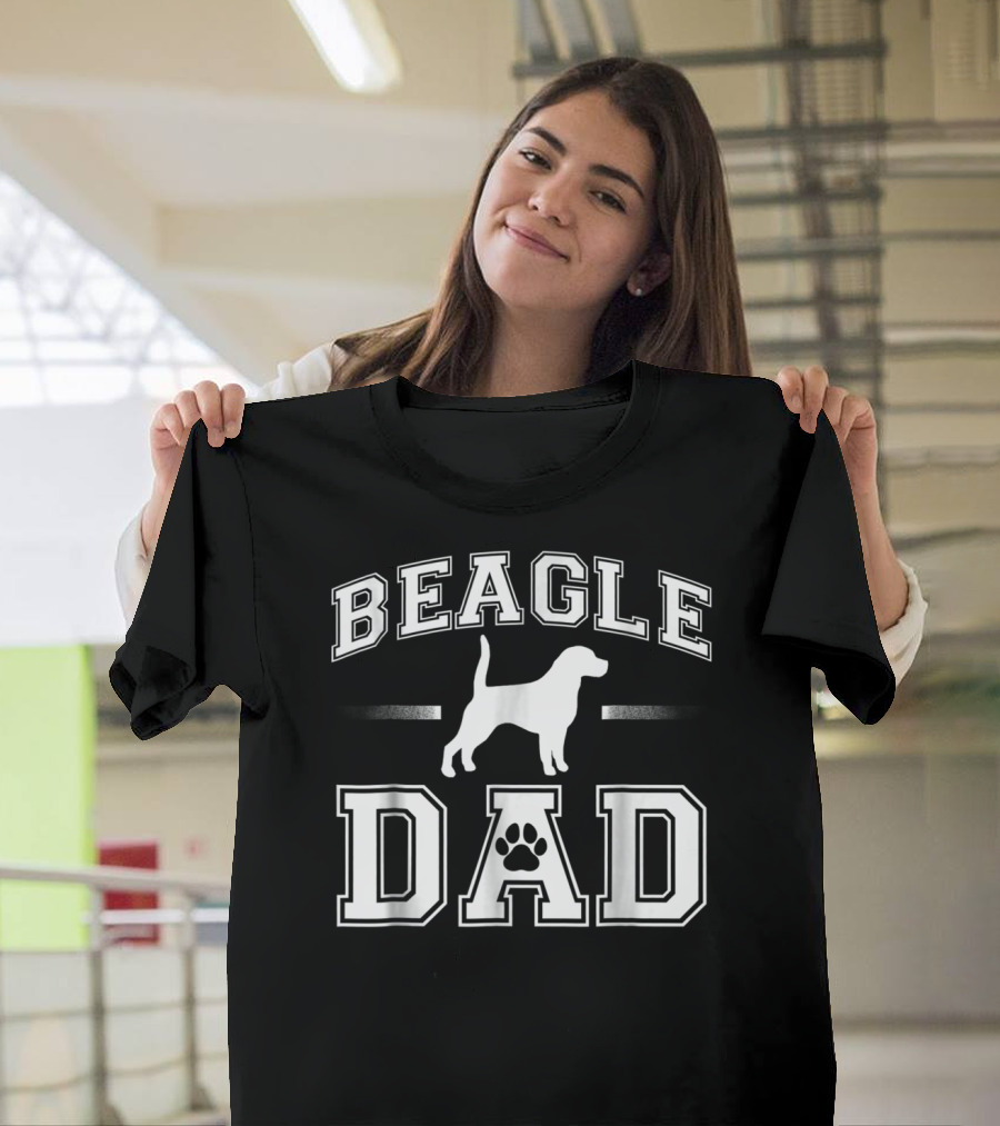 Beagle Dad Paw Print Cool Dog Dad T-Shirt