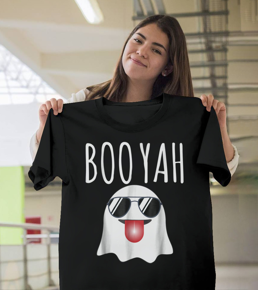 BOO YAH Funny Halloween Dad Ghost with Sunglasses and Tongue Out T-Shirt