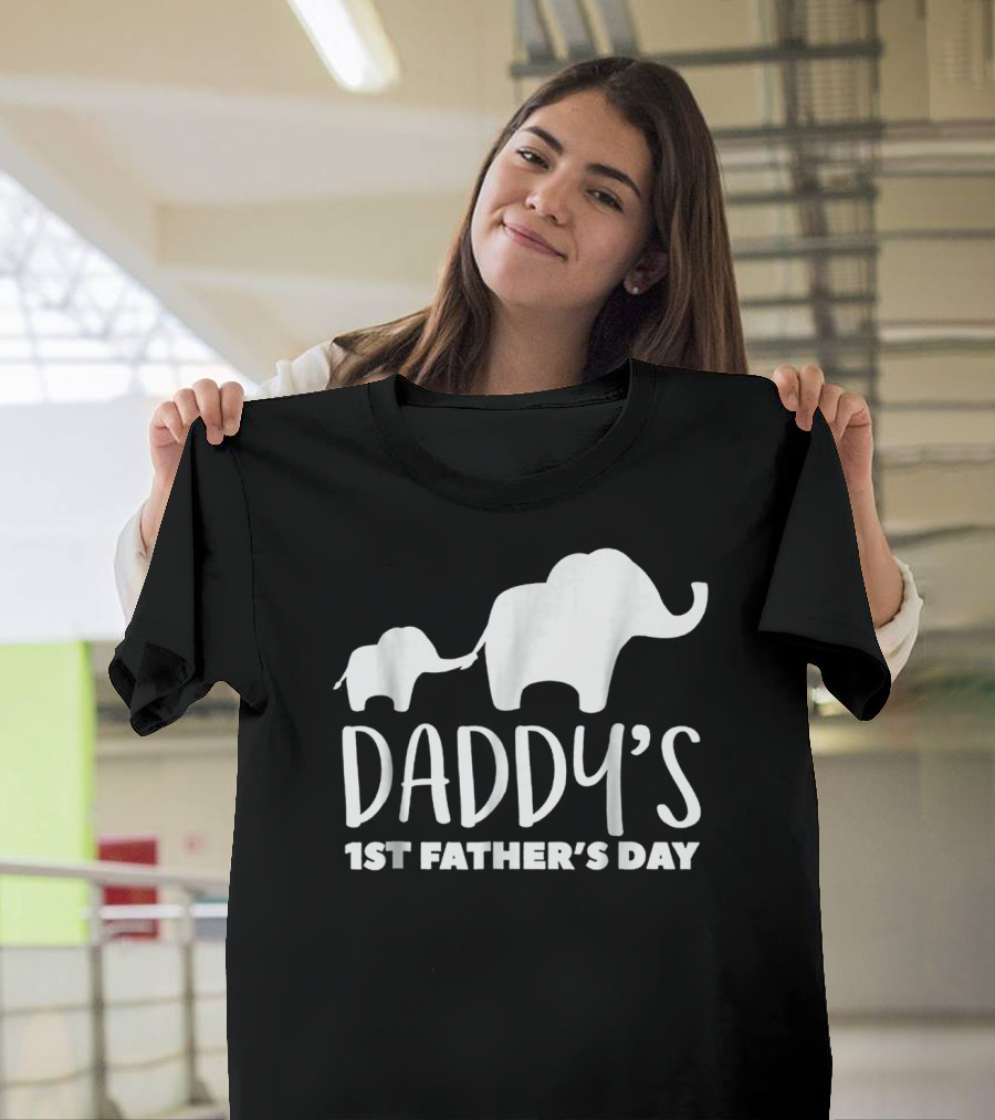 Daddy's 1st Father's Day Elephant87 T-Shirt