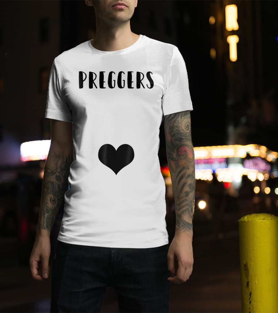 Preggers Announce Baby Prego Mom Heart Idea46 T-Shirt