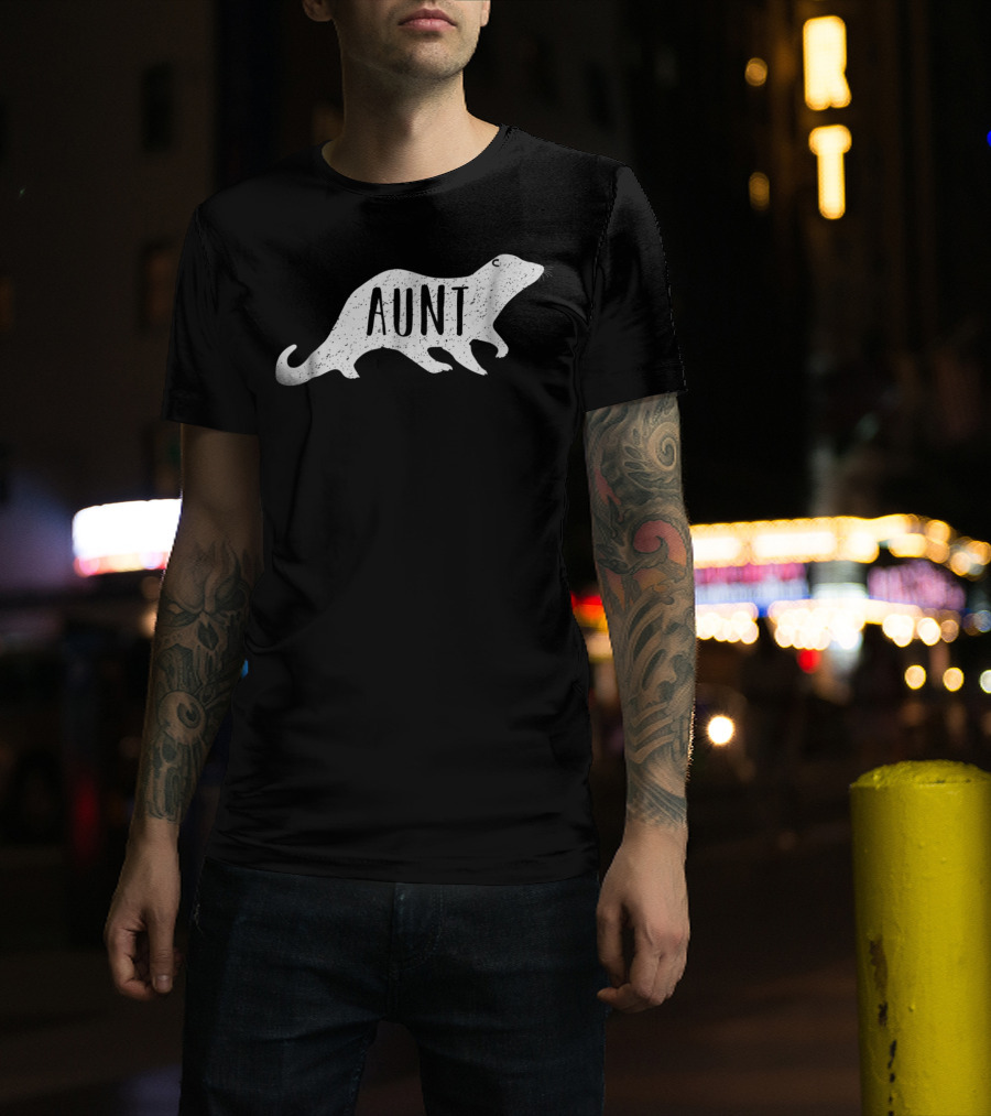 Vintage Otter Aunt T-Shirt