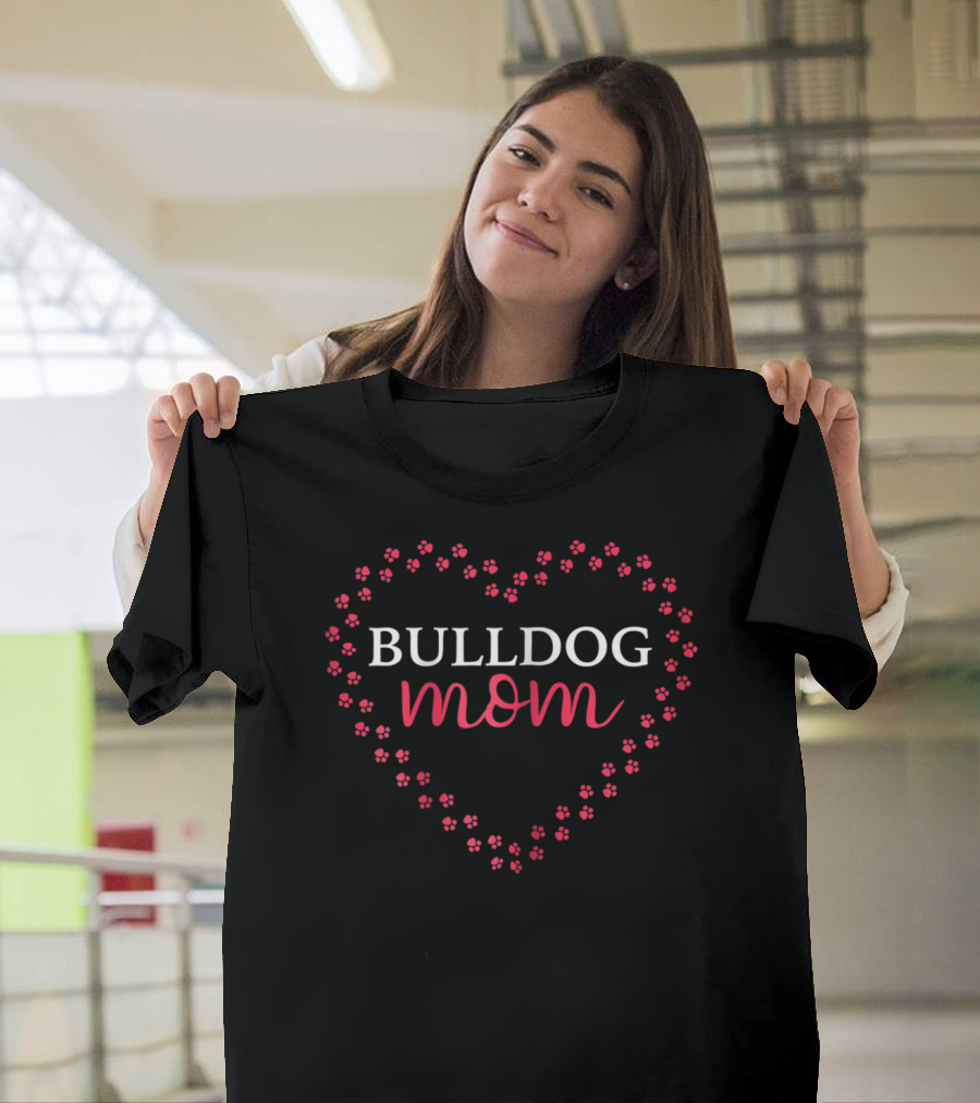 Bulldog Mom Heart With Paw Prints T-Shirt
