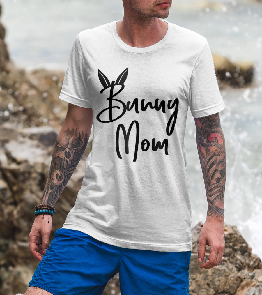 Bunny Mom Cute Bunny T-Shirt