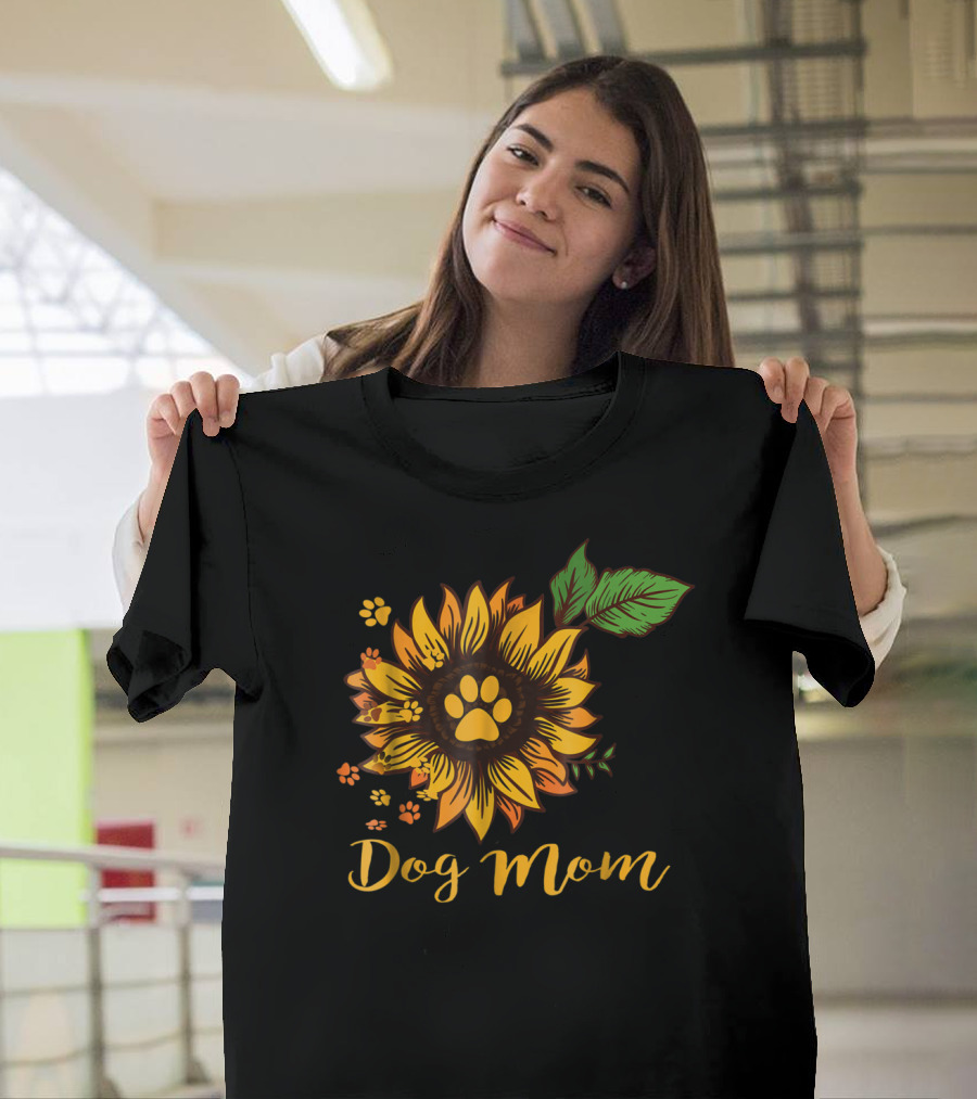 Dog Mom Sunflower Paw Print Cute Dog Mom T-Shirt
