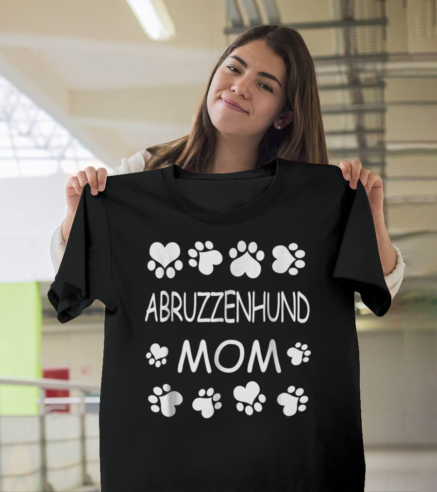 Abruzzenhund Mom Paw Print Heart T-Shirt