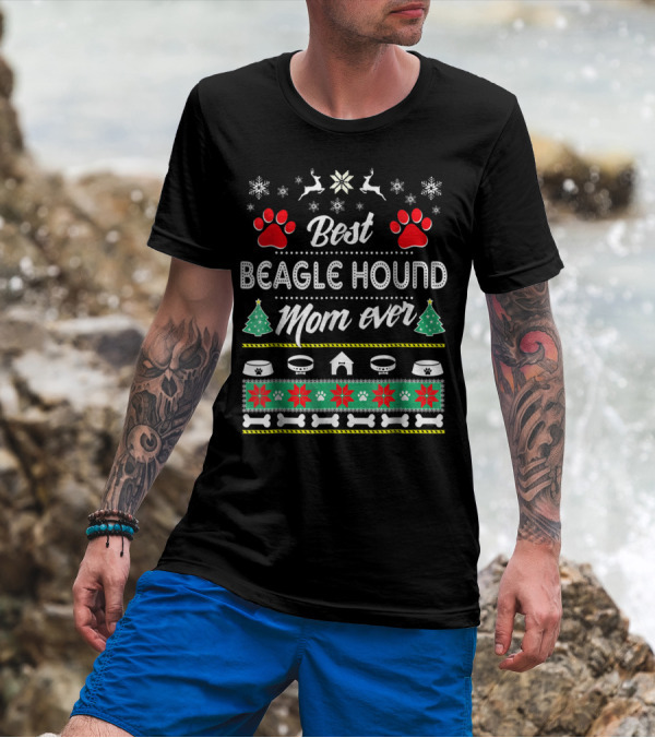 Best Beagle Hound Mom Ever Paw Trees Snowflakes And Bones T-Shirt