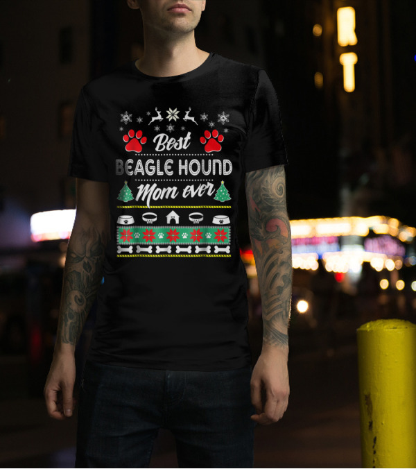 Best Beagle Hound Mom Ever Paw Trees Snowflakes And Bones T-Shirt