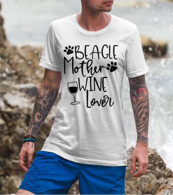 Beagle Mother Wine Lover Women's Cute Dog Paw Prints T-Shirt