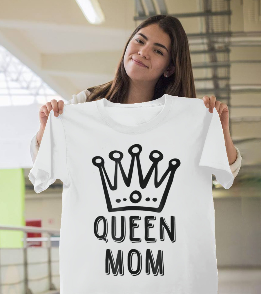 Queen Mom Crown T-Shirt