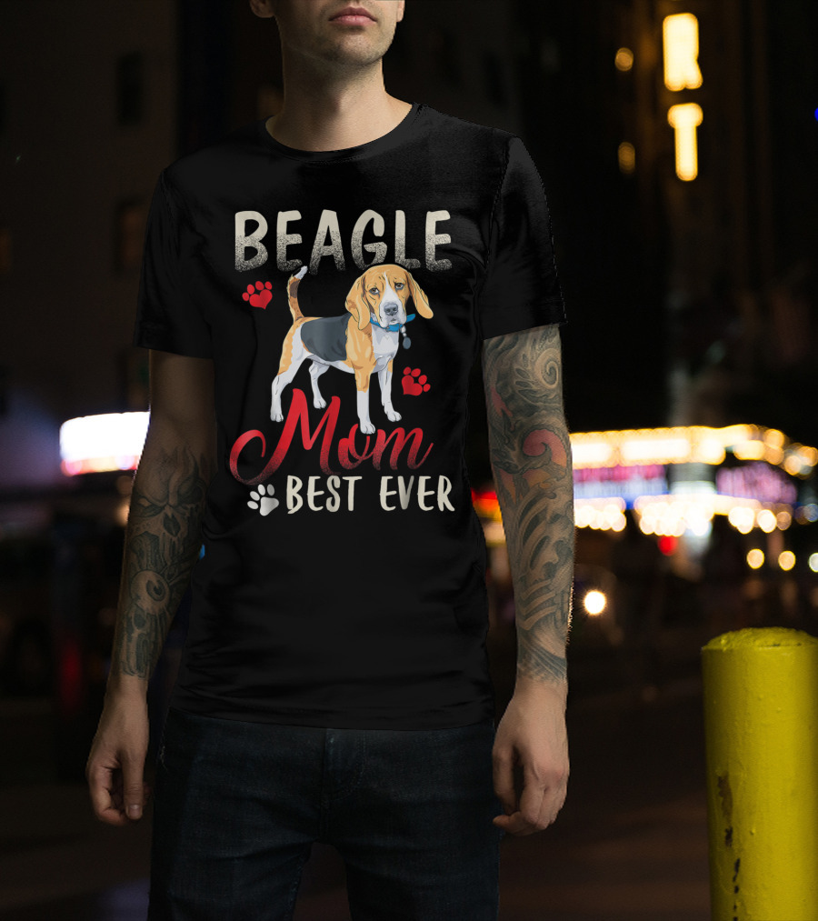Beagle Mom Best Ever Beagle Dog With Paw Prints T-Shirt