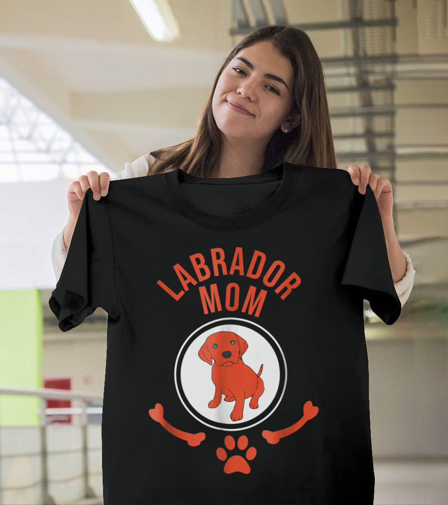 Labrador Mom Puppy Lover Cute Paw Bone T-Shirt