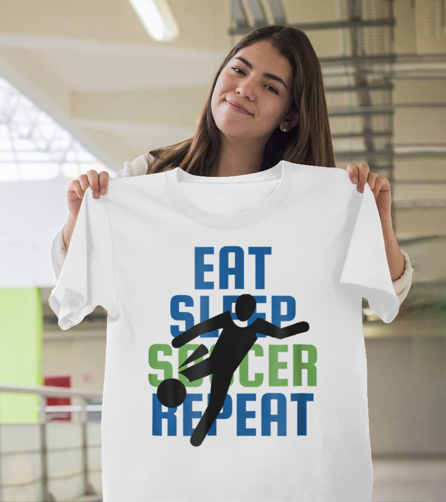 Eat Sleep Soccer Repeat Mom Girl Boy Kids Youth Soccer Player T-Shirt