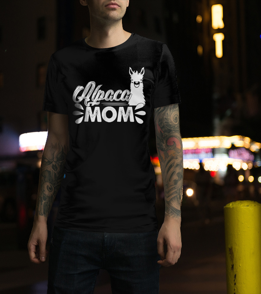Alpaca Mom Cute Animal T-Shirt