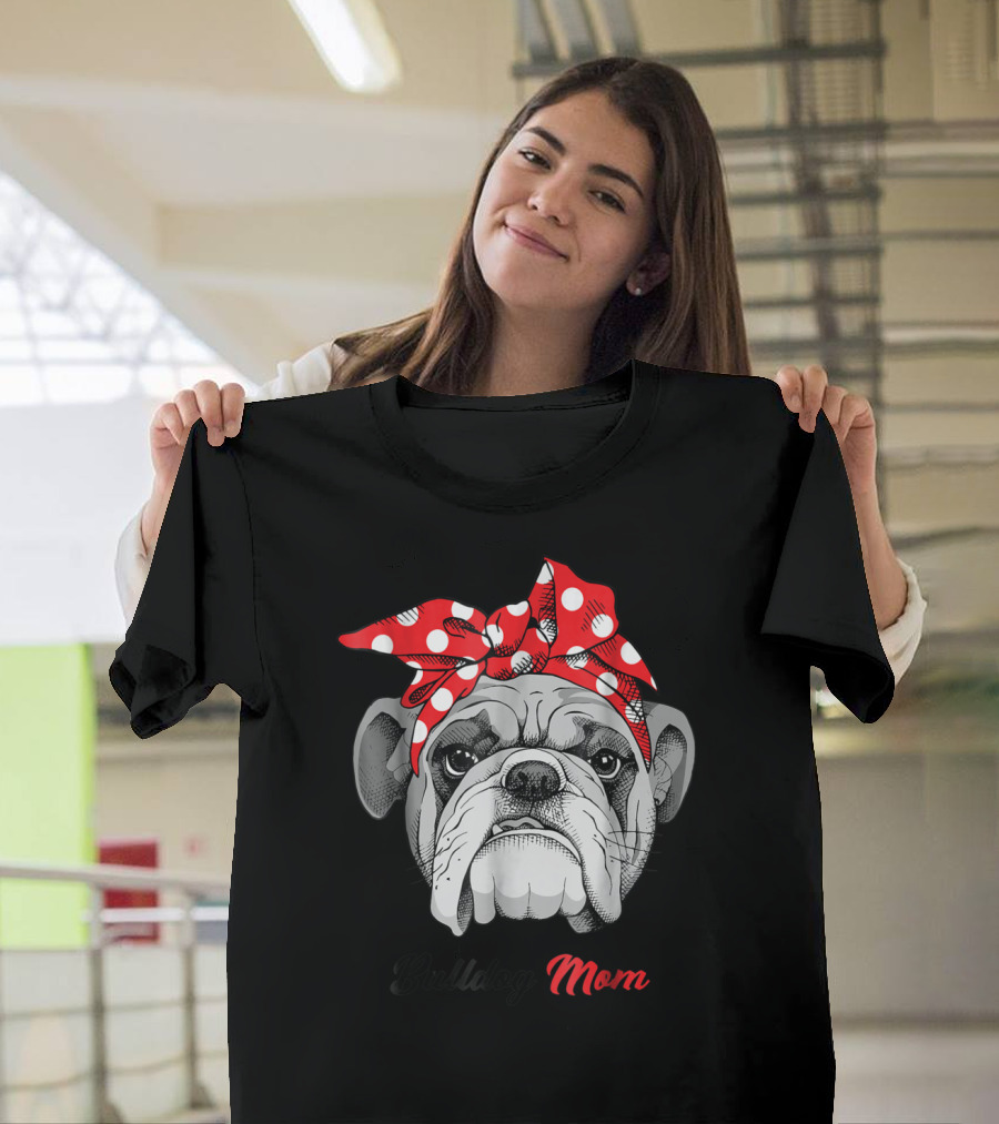 Bulldog Mom Polka Dot Bandana T-Shirt