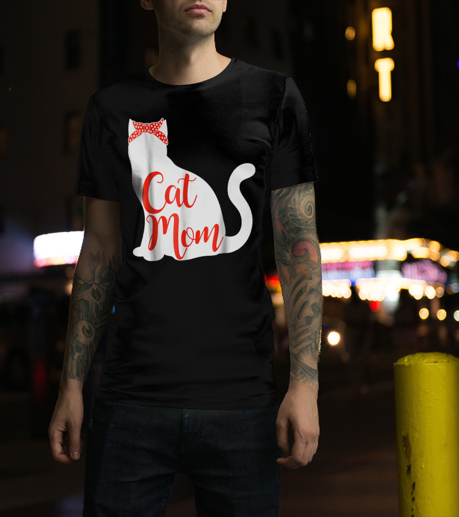 Cat Mom Cute Cat Owner Lover With Red Bow T-Shirt