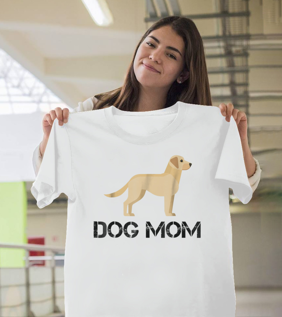 Dog Mom Yellow Lab T-Shirt