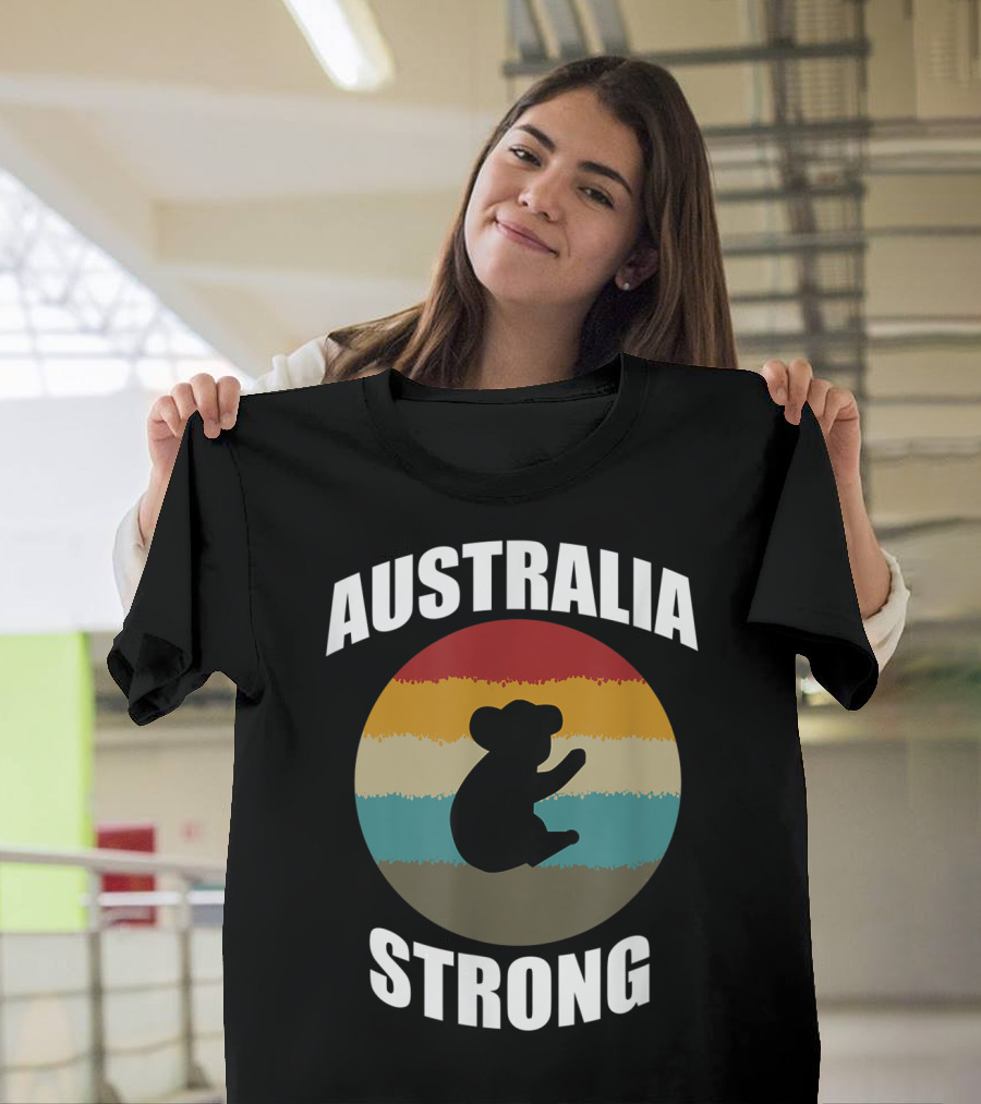 Australia Strong Koala Bear Retro Circle T-Shirt