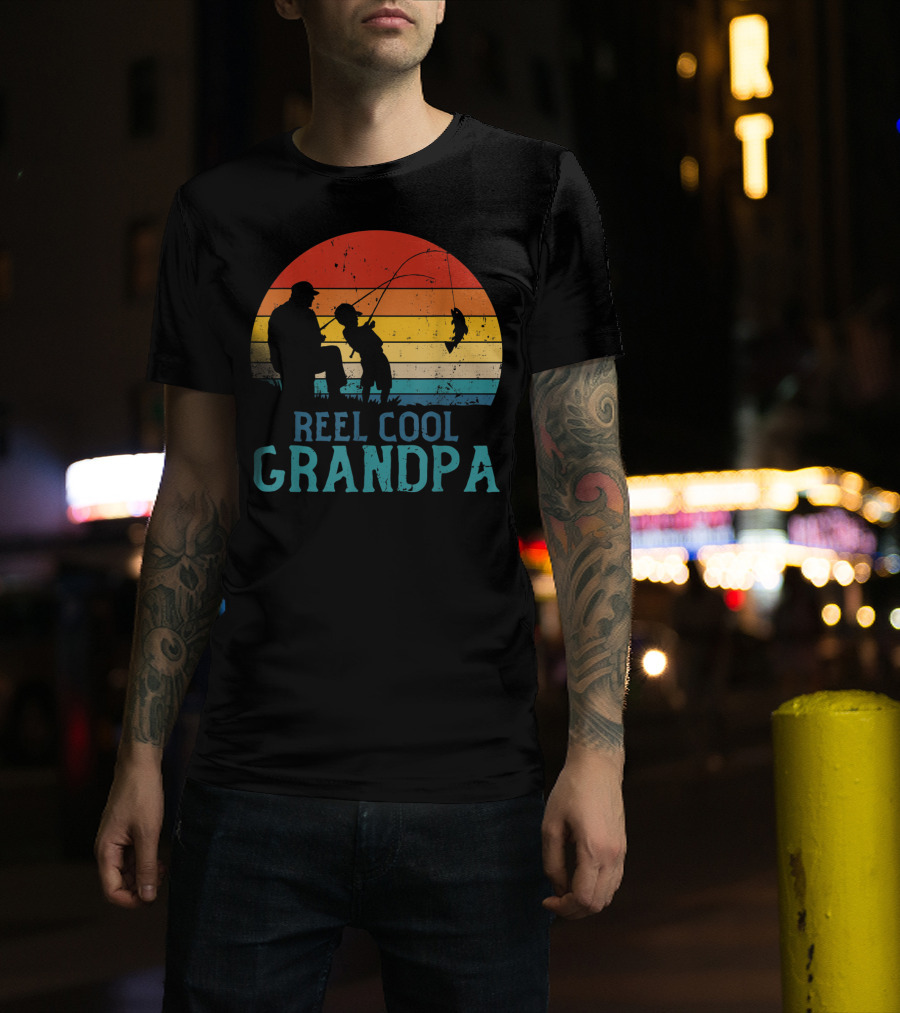 Reel Cool Grandpa Fishing Father's Day Grandfather Retro Sunset T-Shirt
