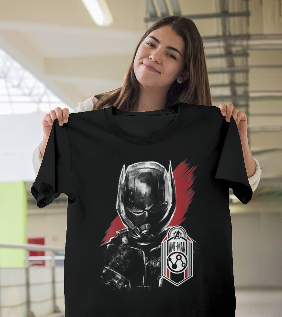 Ant-Man Marvel Avengers Endgame Suit Icon with Red Brush Background T-Shirt