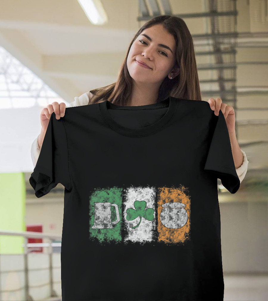 Irish Flag Colors Beer Mug Shamrock Pot St. Patrick's Day T-Shirt