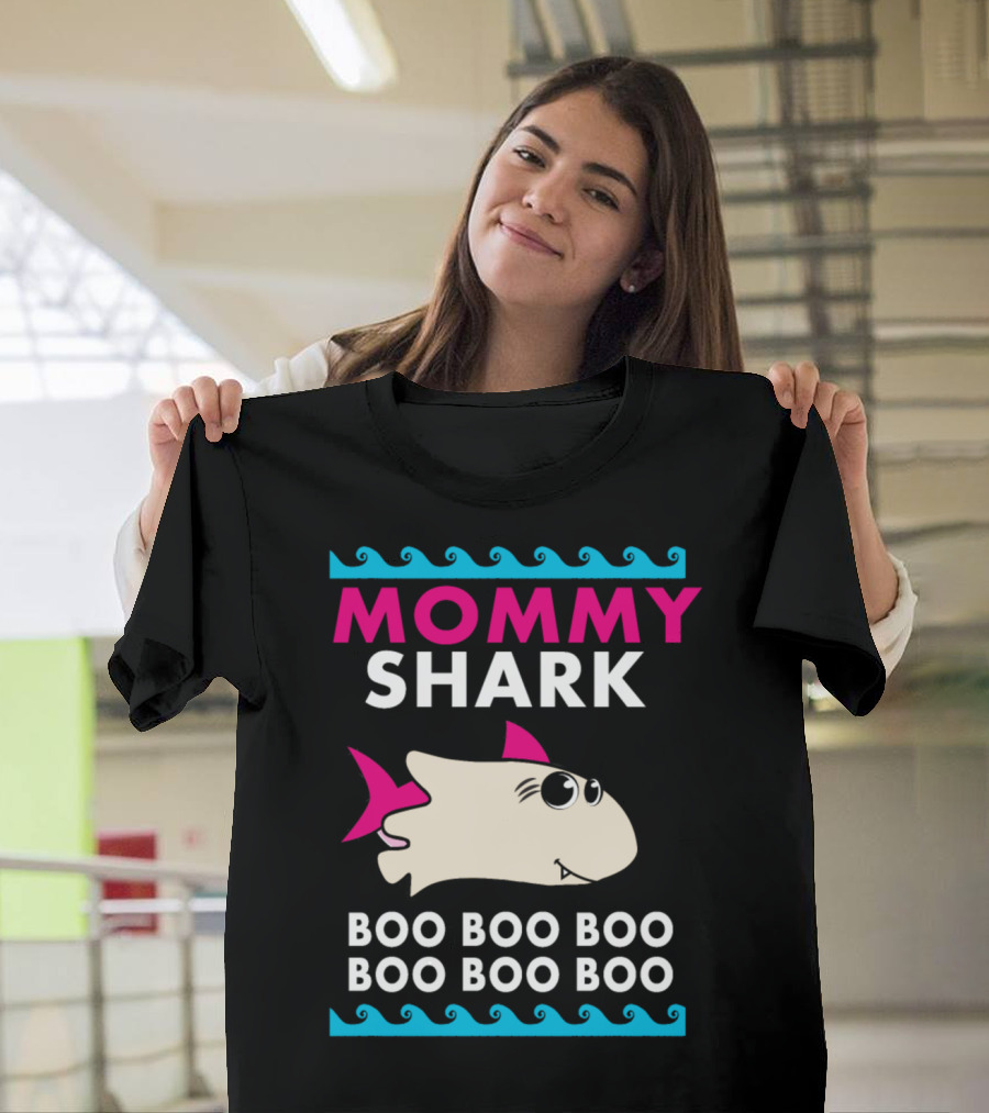 Mommy Shark Halloween Boo Boo Boo Ghost Shark T-Shirt