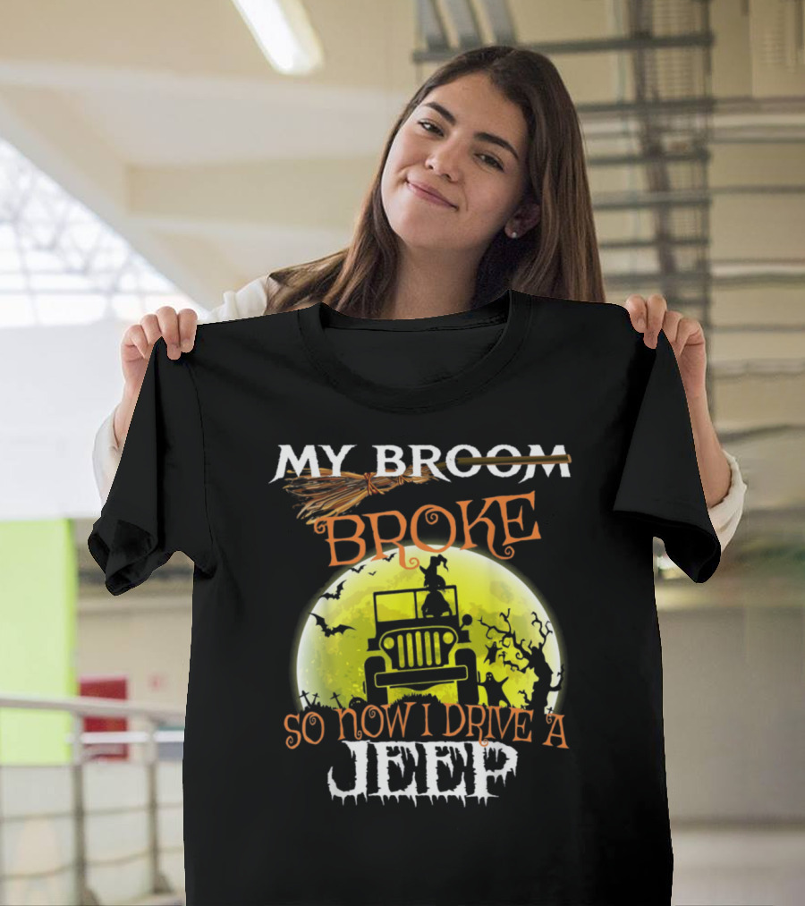 Halloween My Broom Broke So Now I Drive A Jeep Moon Bats T-Shirt