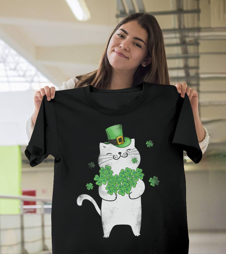 Cat Leprechaun Shamrock Lover St Patrick's Day Feline T-Shirt