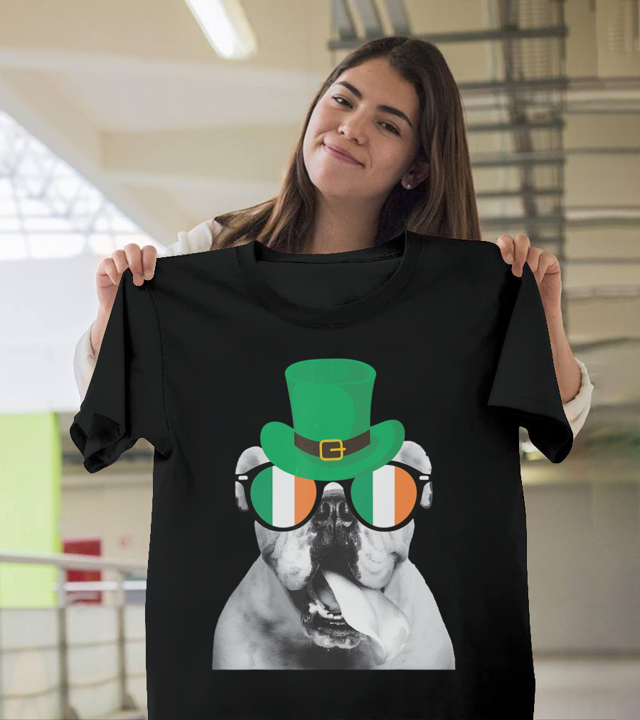 English Bulldog St. Patrick's Day Ireland Hat and Sunglasses T-Shirt