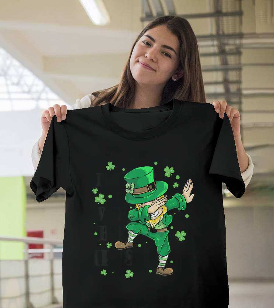 I'm a Wee Bit Irish St Patrick's Day Leprechaun Dance with Shamrocks T-Shirt