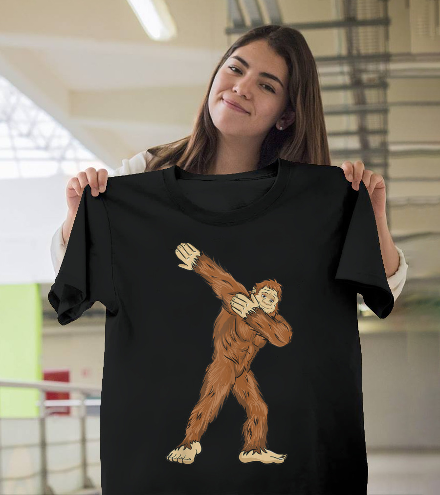 Bigfoot Loves Dabbing Dab Funny I Believe T-Shirt