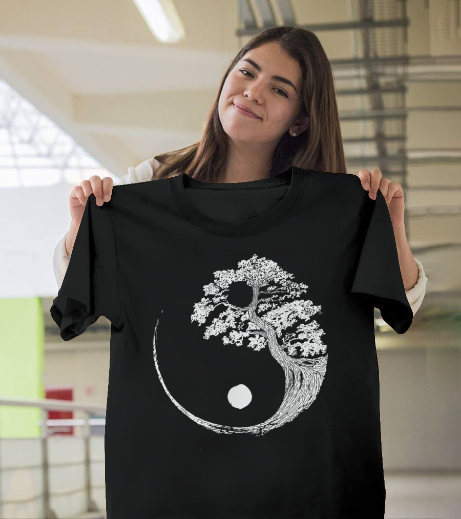 Yin Yang Bonsai Tree Japanese Zen Buddhist T-Shirt