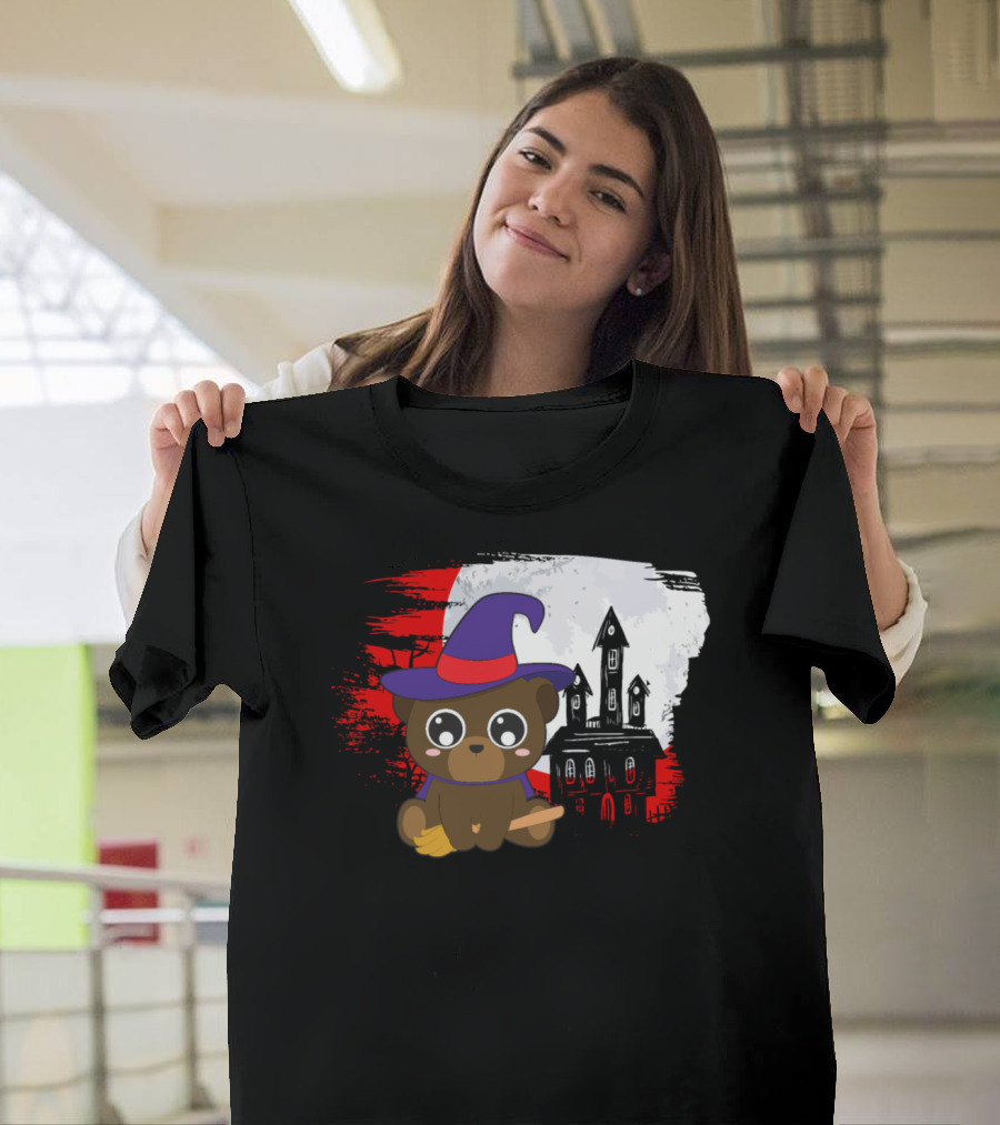 Bear Witch Halloween Animals Haunted House Broomstick T-Shirt
