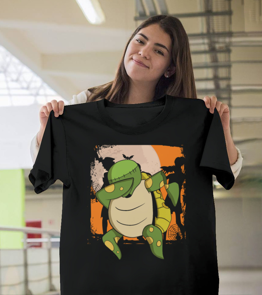 Dabbing Frankenstein Turtle Halloween Night Scene T-Shirt