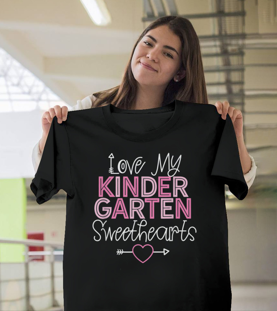 Love My Kindergarten Sweethearts Valentines Day T-Shirt