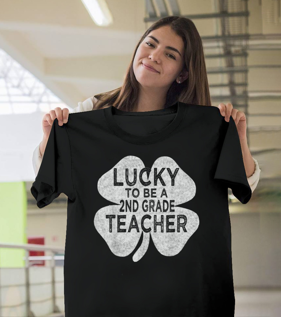 Lucky To Be A 2nd Grade Teacher Vintage Shamrock T-Shirt
