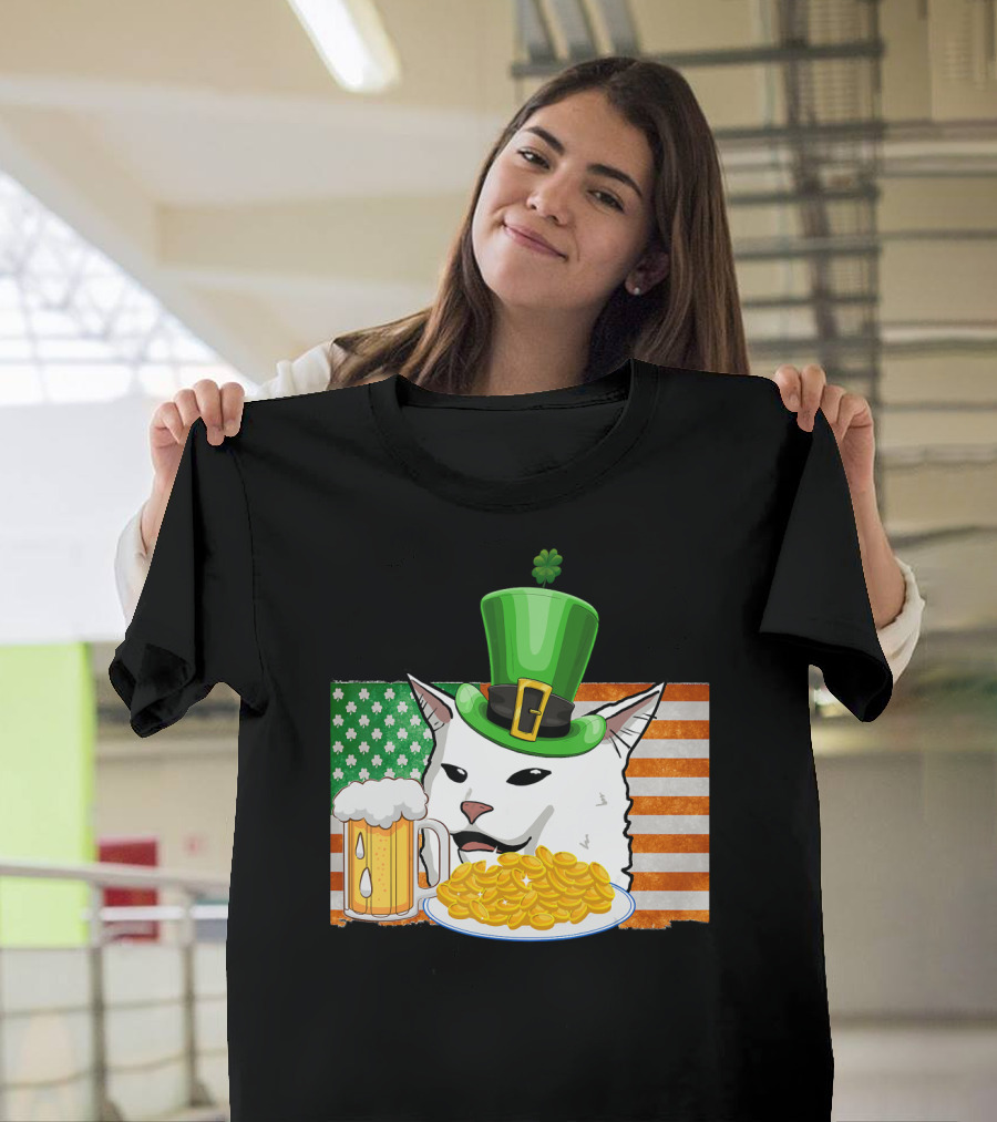 Saint Patricks Confused Cat Beer Coins Flag St Patrick's Day T-Shirt