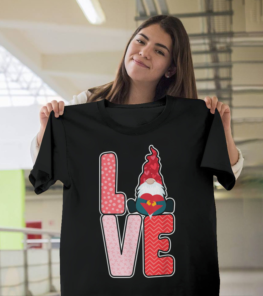 LOVE Gnome Valentine Hearts T-Shirt