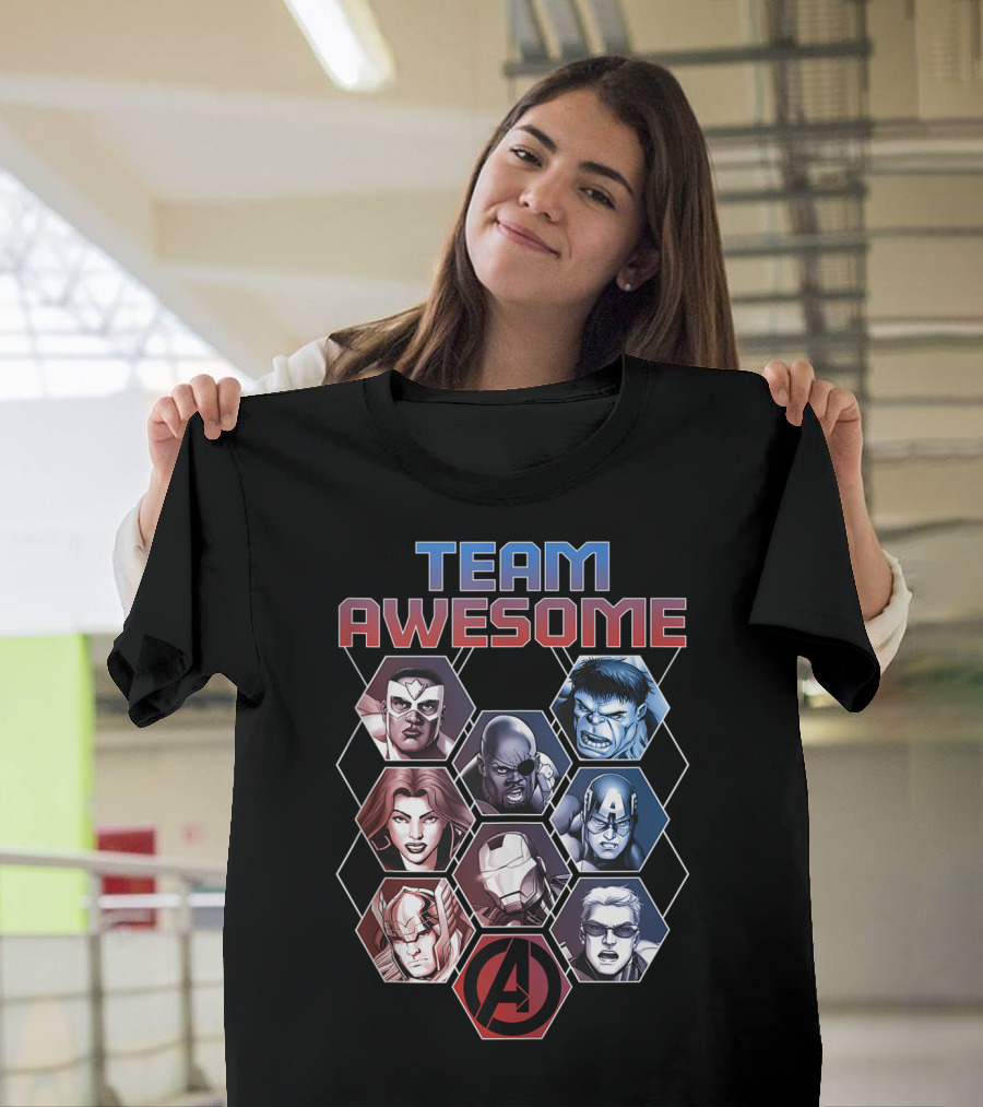 Team Awesome Avengers Geometric Faces Collection T-Shirt