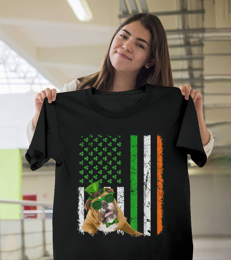 Funny English Bulldog St. Patrick's Day American Irish Flag T-Shirt