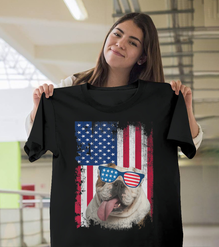 American Flag Vintage English Bulldog with Patriotic Sunglasses T-Shirt