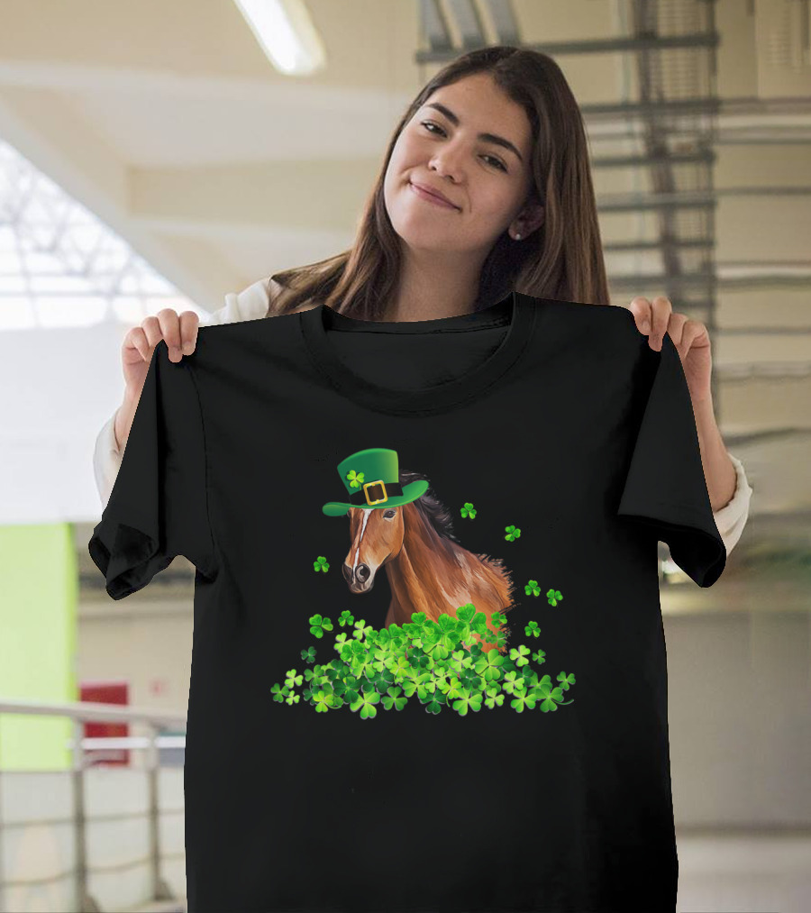 Horse Shamrock St. Patrick's Day Hat T-Shirt